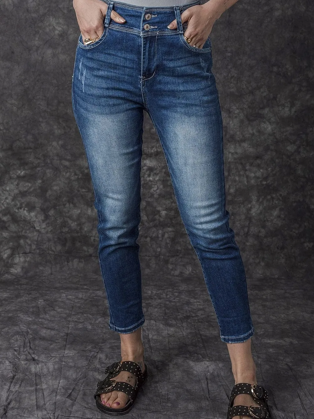 Blue Vintage Two-button High Waist Skinny Jeans with a Chic Slim Look