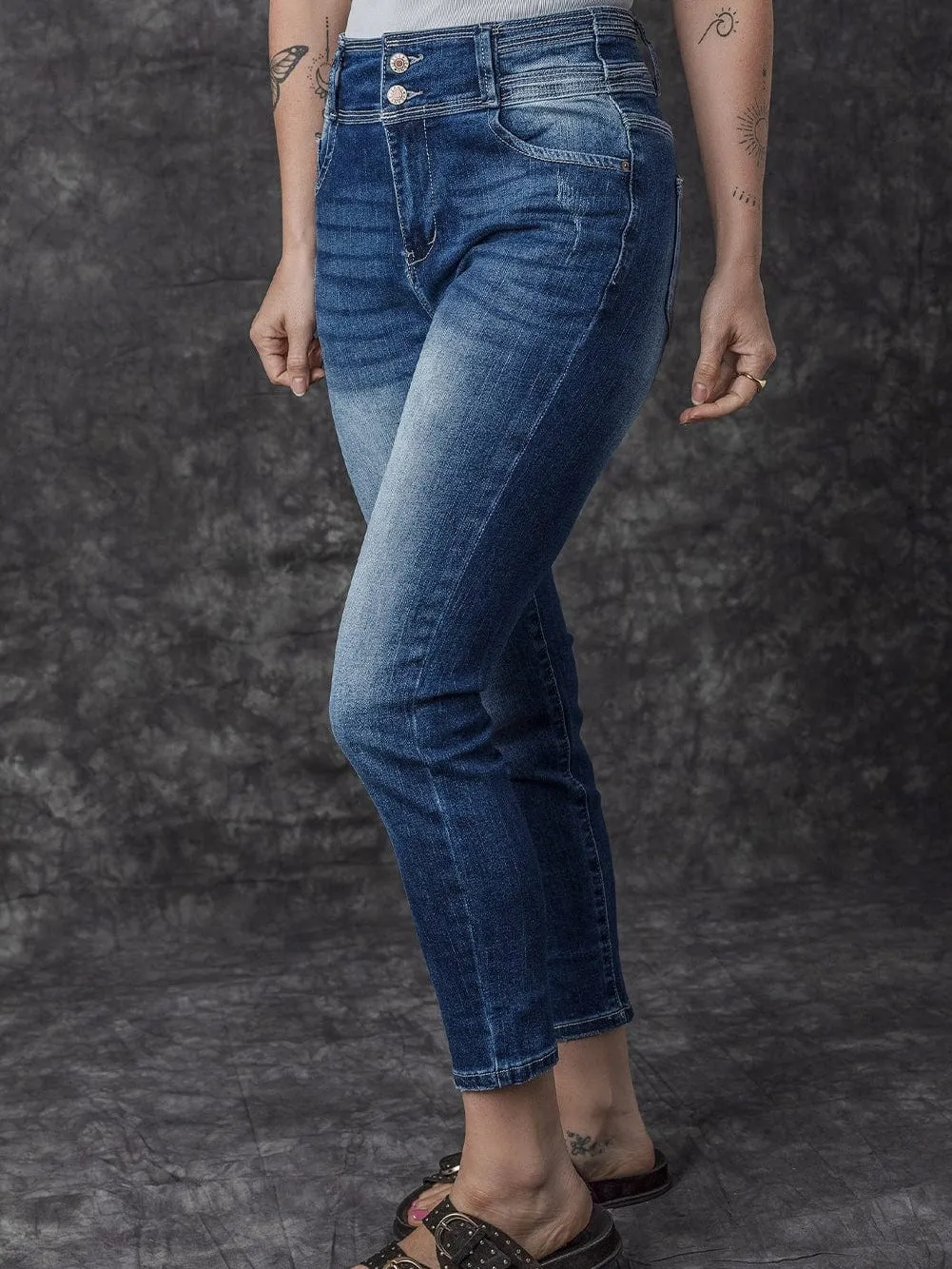 Blue Vintage Two-button High Waist Skinny Jeans with a Chic Slim Look