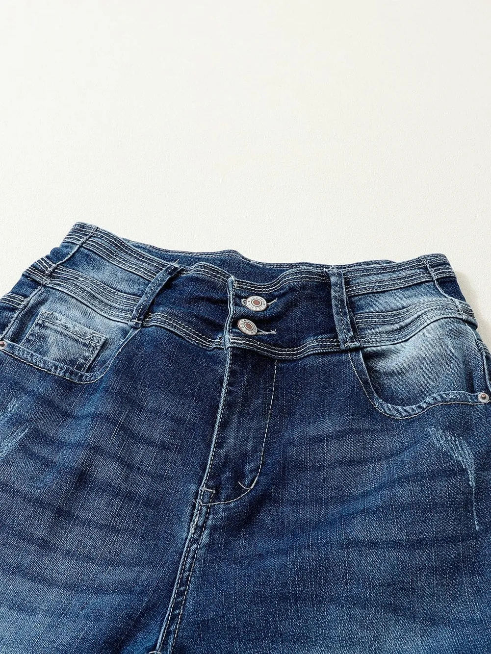 Blue Vintage Two-button High Waist Skinny Jeans with a Chic Slim Look