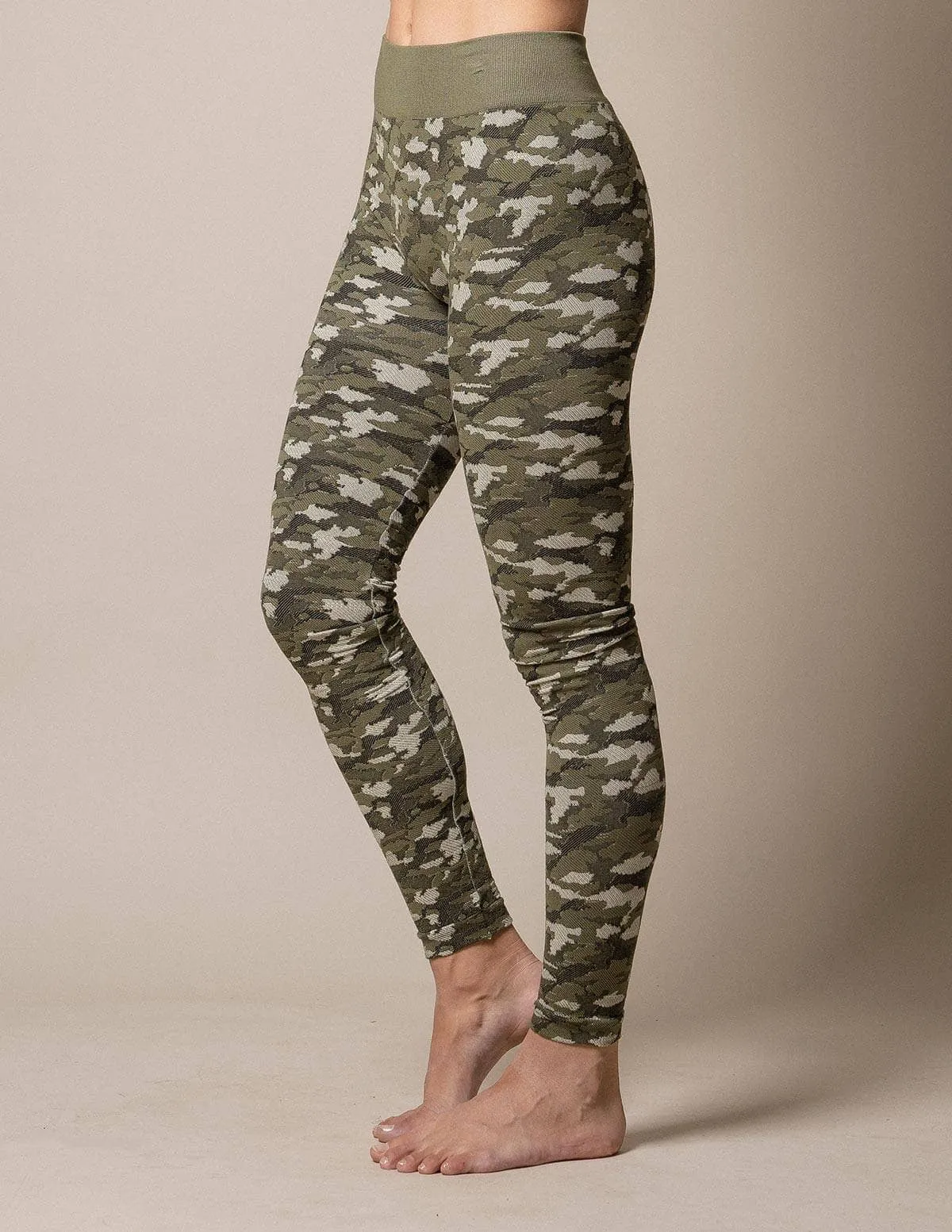 Control Fit Camo Leggings