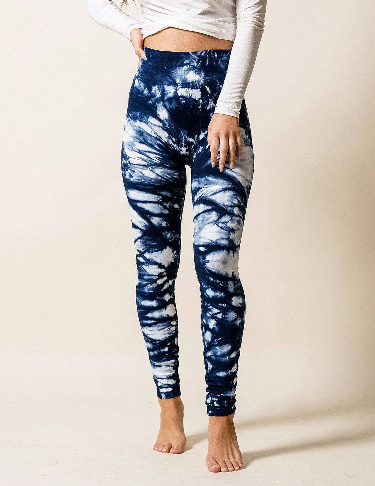 Control Fit Tie-Dye Leggings