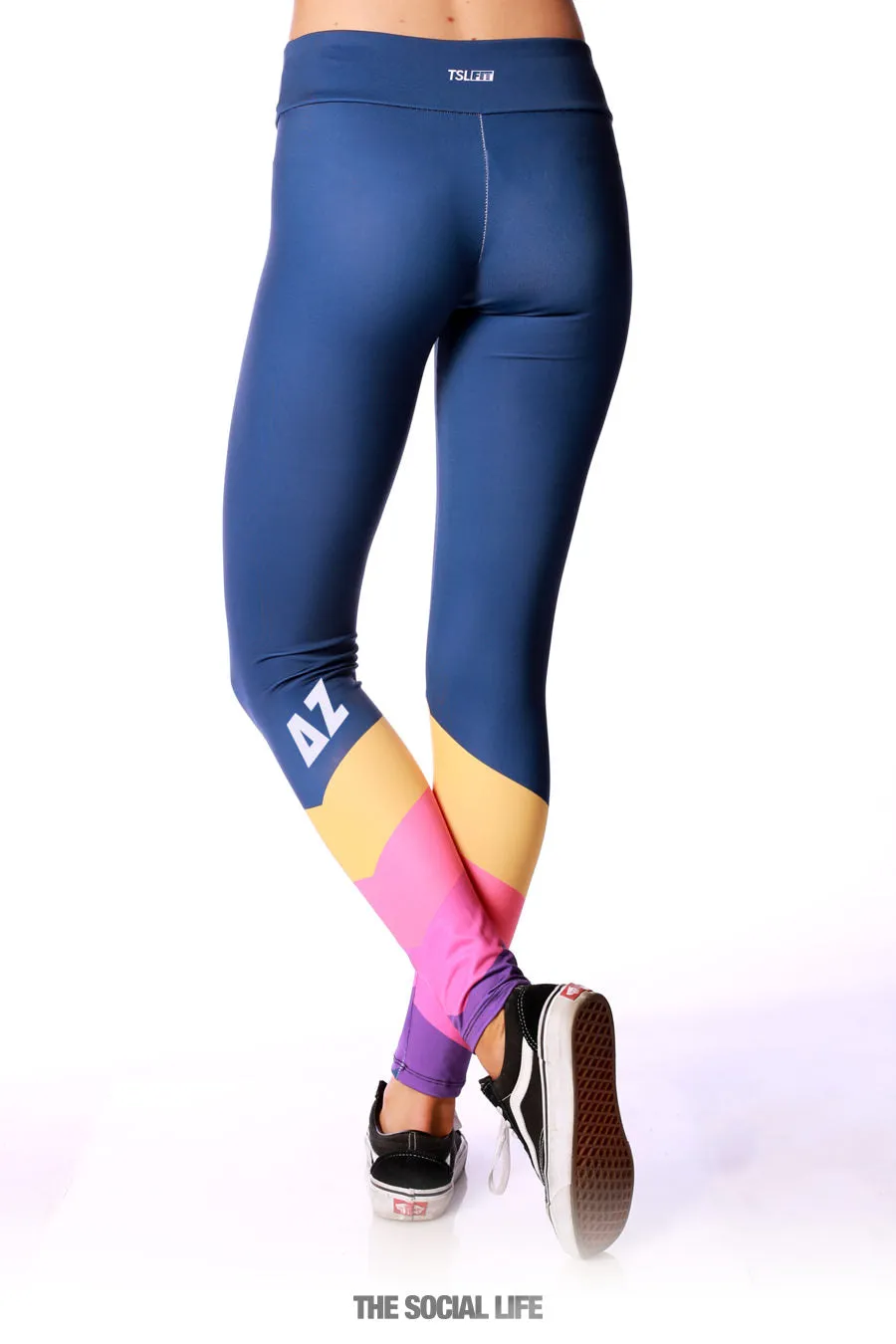 Delta Zeta Retro Leggings