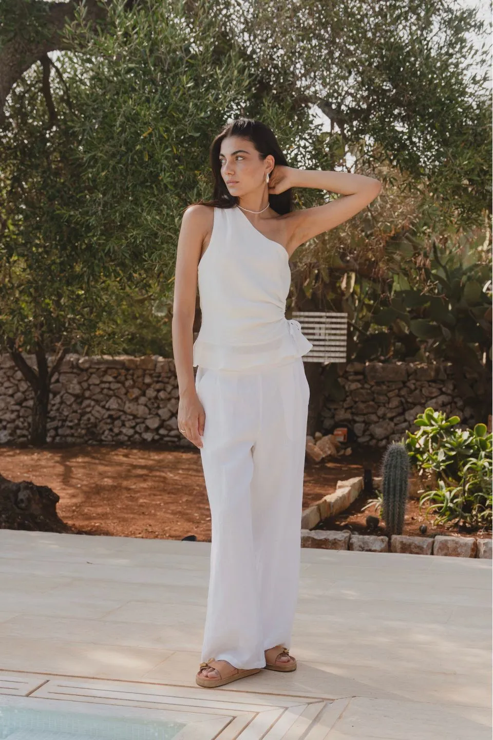 Guardian White Linen Viscose Pleat Front Wide Leg Pant