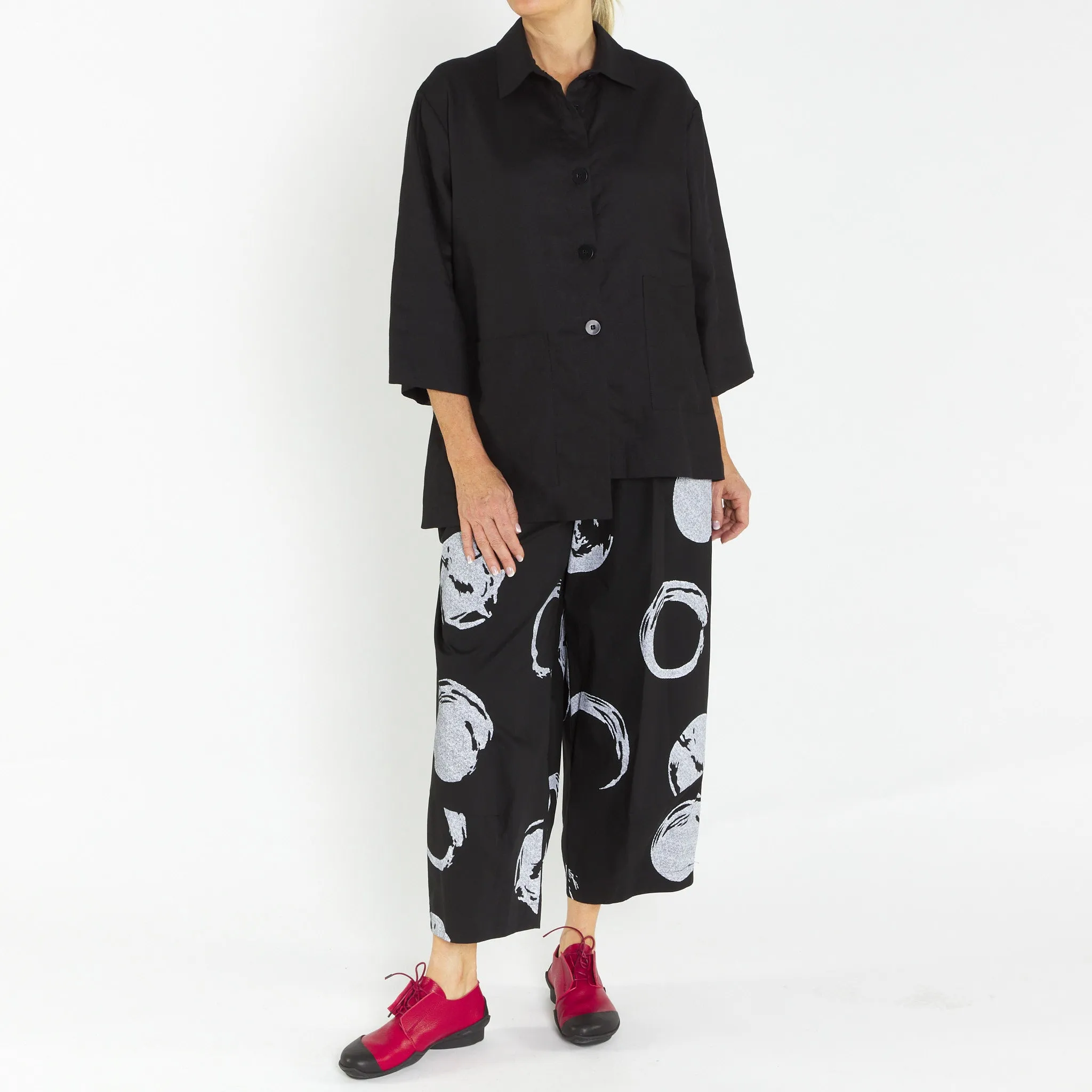 Lucy Black Linen Jacket