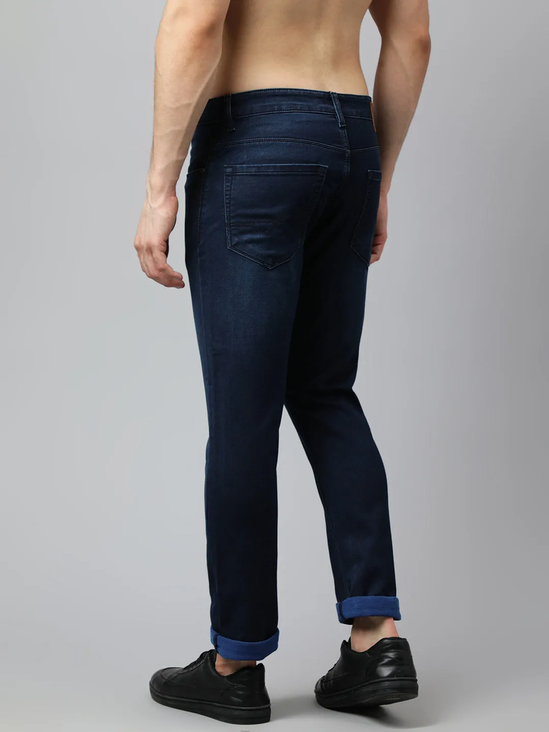 Men Indigo Slim Fit Mid Rise Clean Look Stretchable Jeans