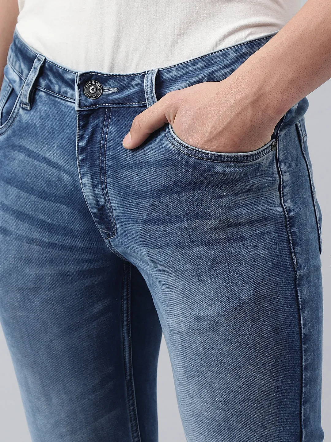 Men Mid Blue Slim Fit Mid Rise Clean Look Stretchable Jeans