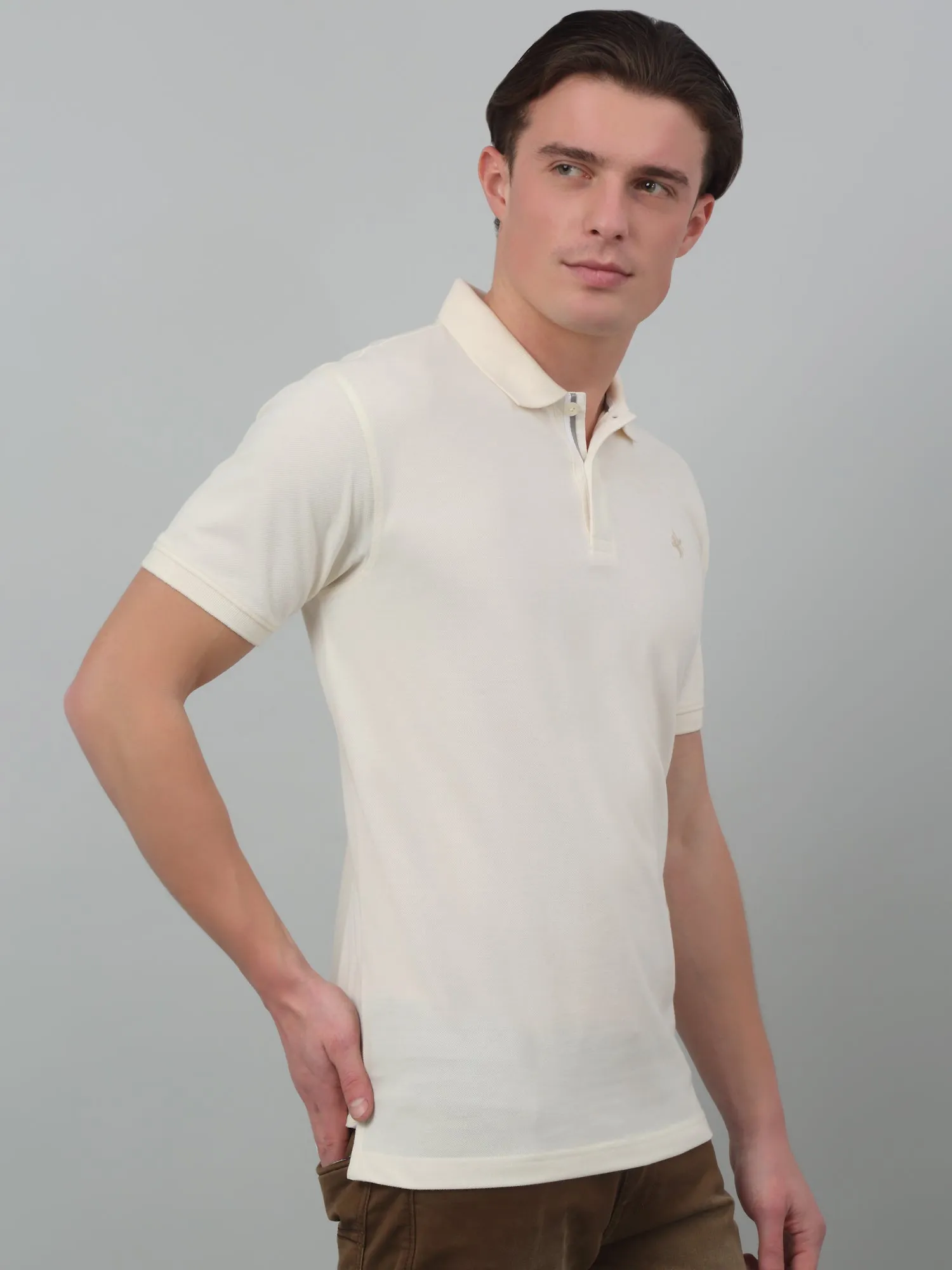 Men's Offwhite  Polo neck Half Sleeve T-Shirt