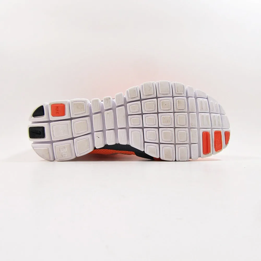 NIKE Free 30