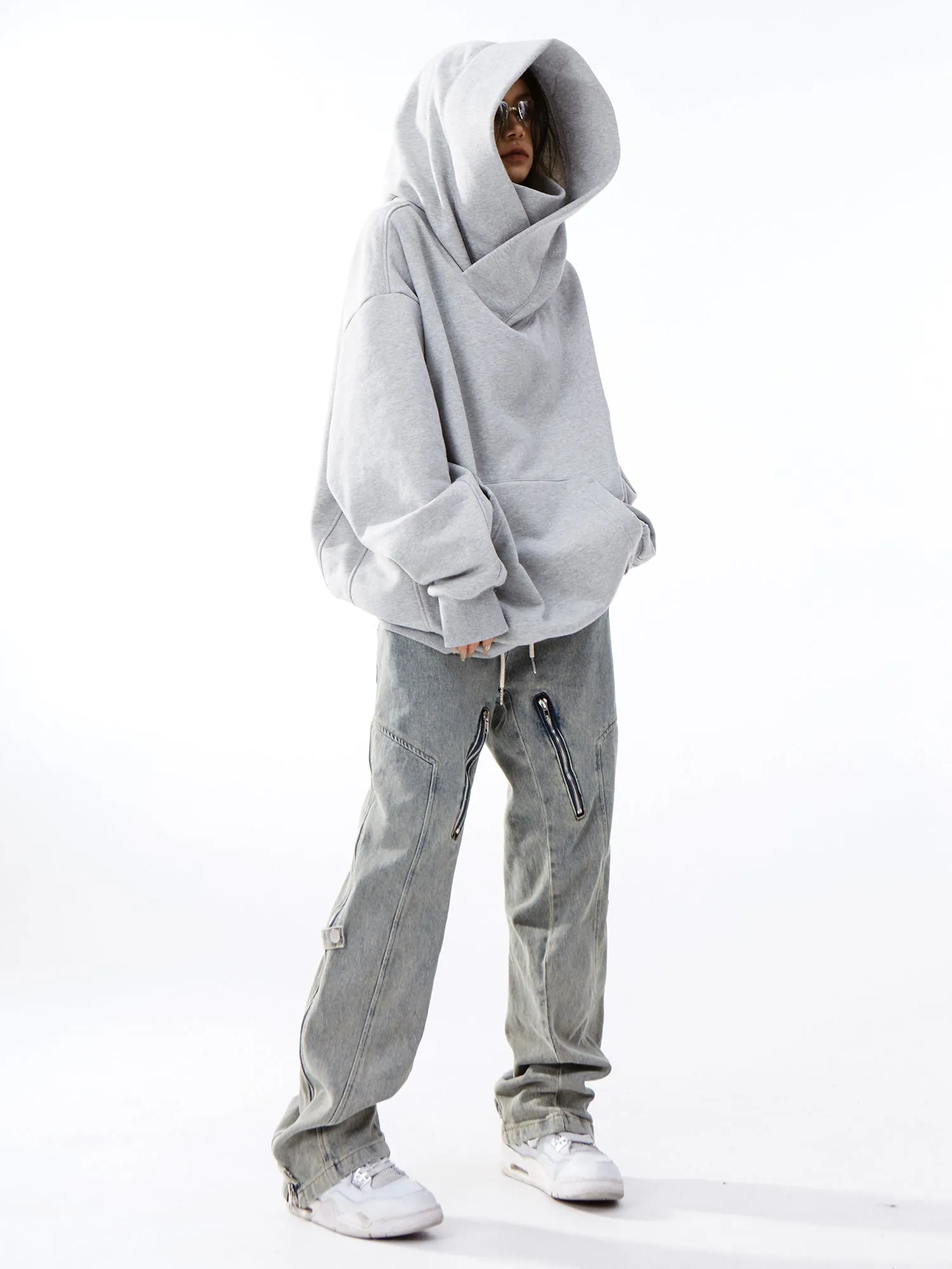 Side Zip Straight Fit Jeans
