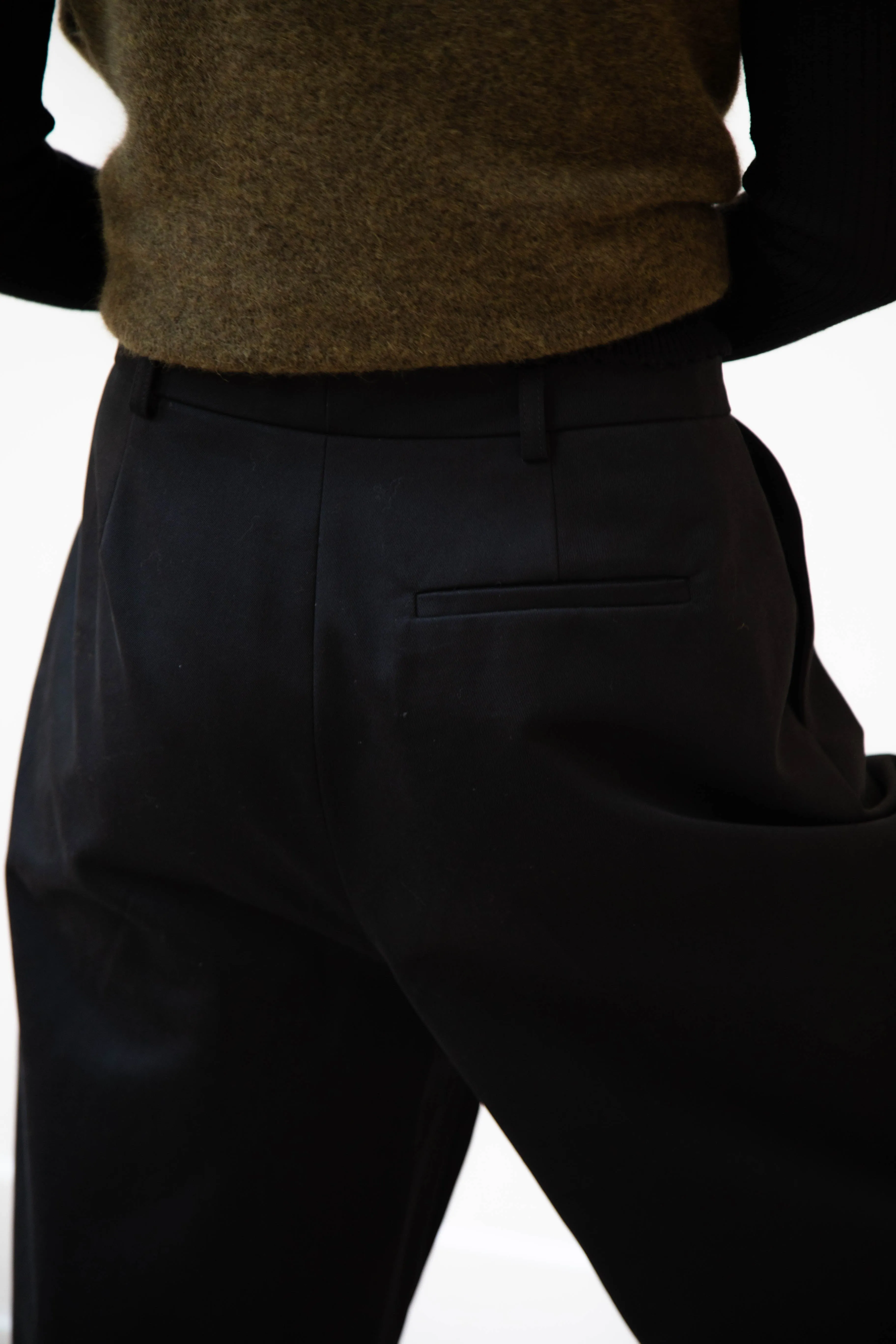 Skall | Bob Trouser in Black