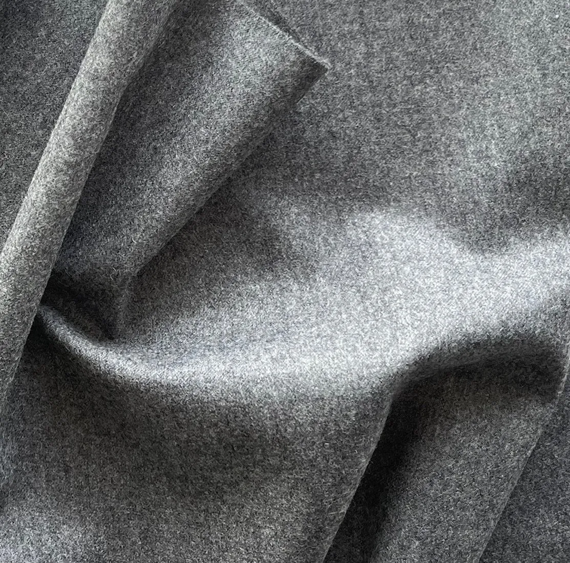 Vitale Barberia Cononico Lighter-Weight Moonwalk Grey Selvedged Wool Flannel (Made in Italy)