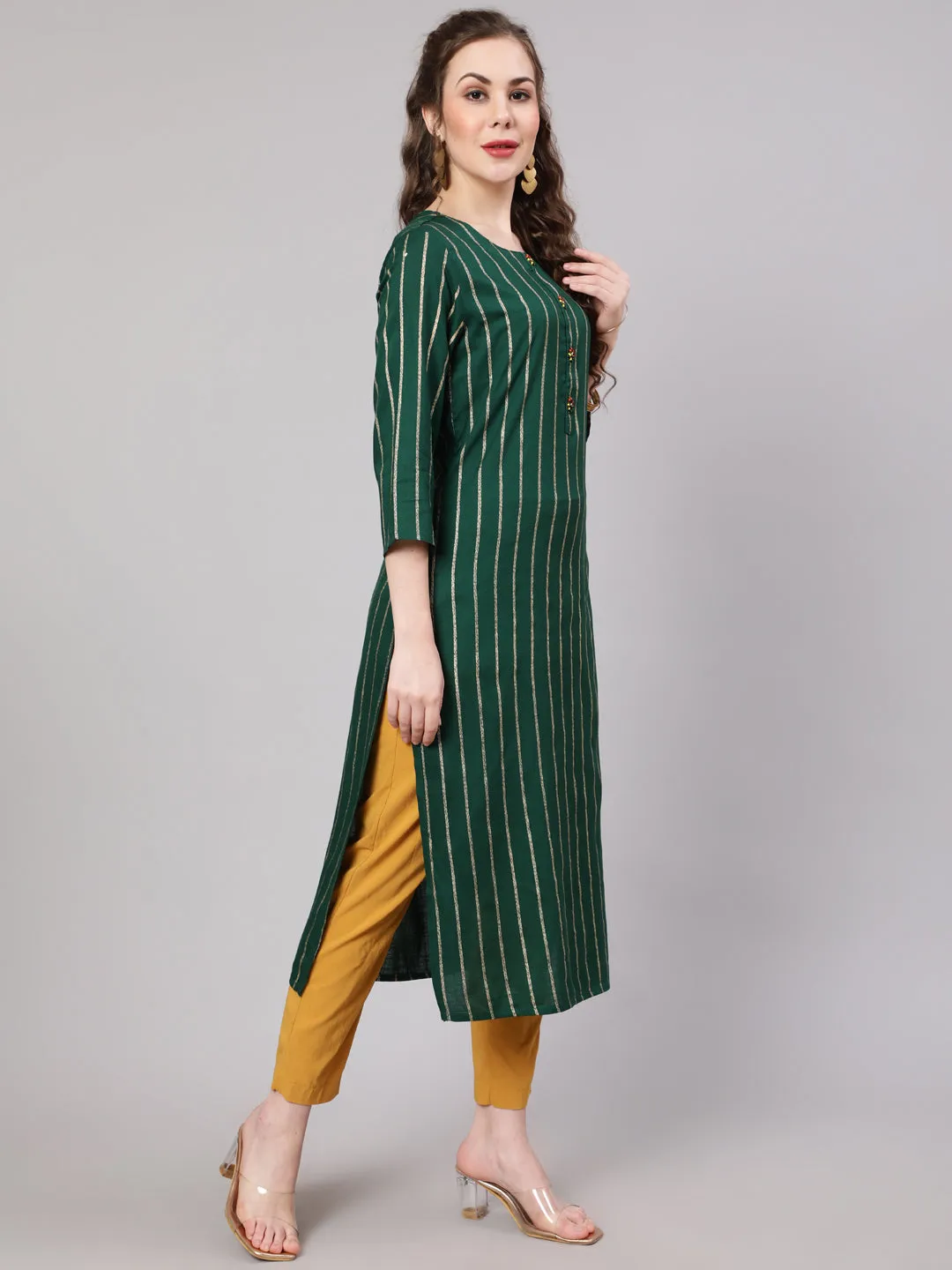Women Green Rayon Slub Straight Kurta